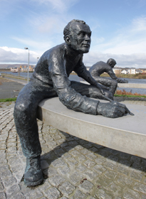The Writers, by David Annand at Clyde View Park in Renfrew Riverside